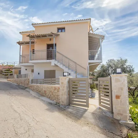 Kristalia In Anafonítria