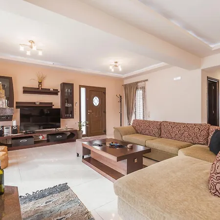 Kristalia In Lägenhet