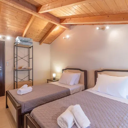 Kristalia In Anafonítria