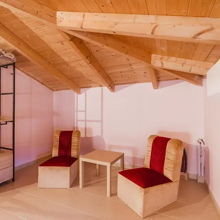 Kristalia In * Anafonítria